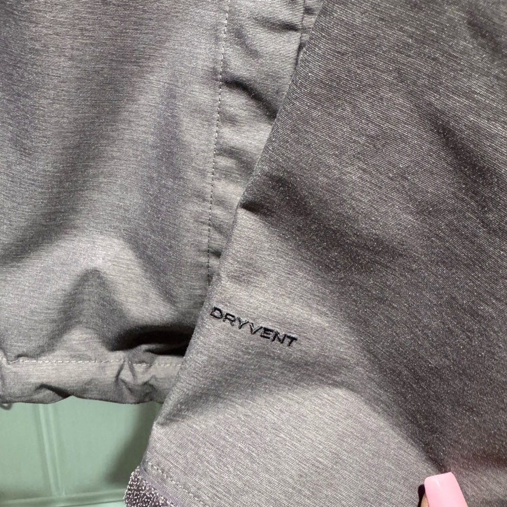 The North Face Dryvent Softshell Jacket - image 4